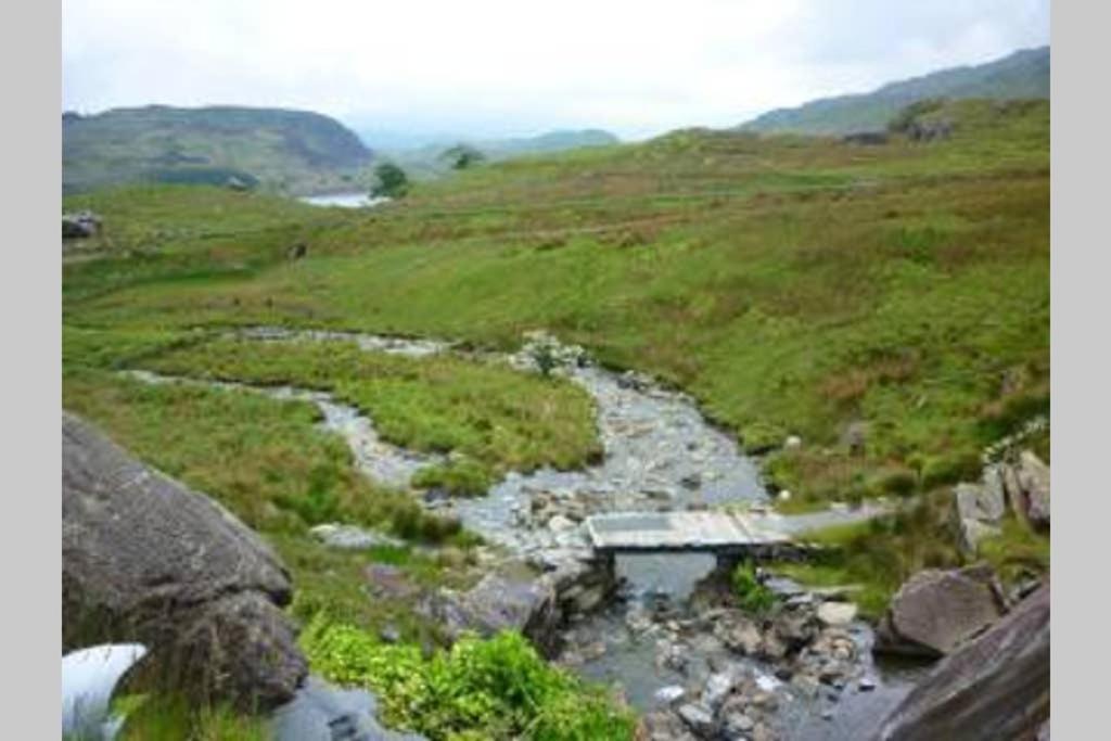 Moelwyn Cottage Blaenau Ffestiniog Bagian luar foto