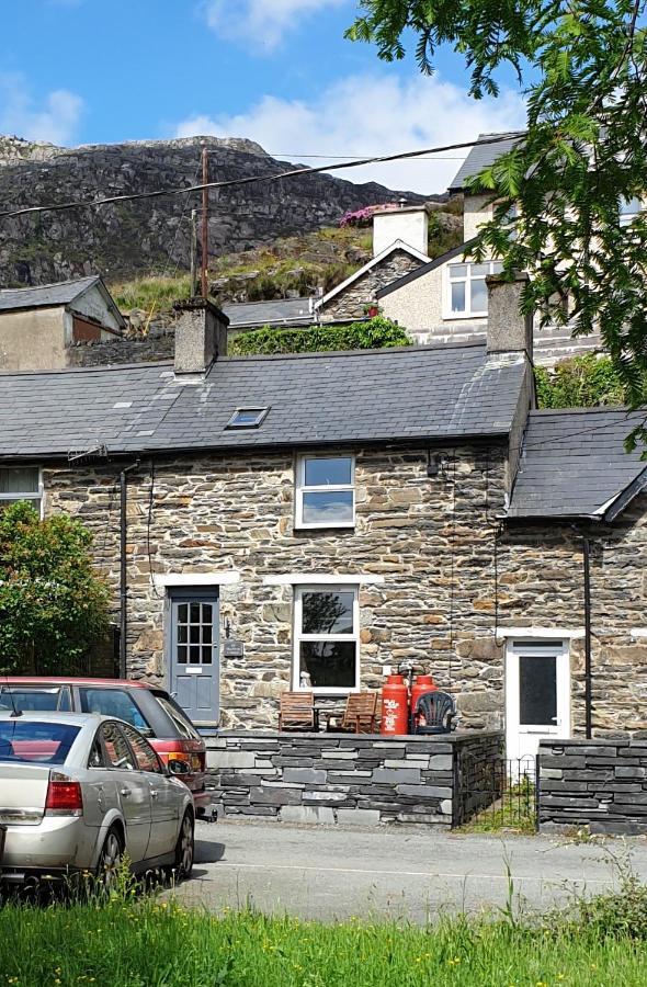 Moelwyn Cottage Blaenau Ffestiniog Bagian luar foto